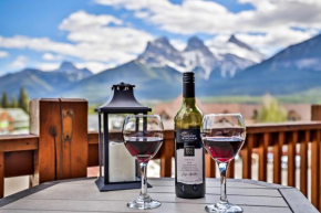 Stoneridge Mountain Resort Condo managed by Little Sister Getaways